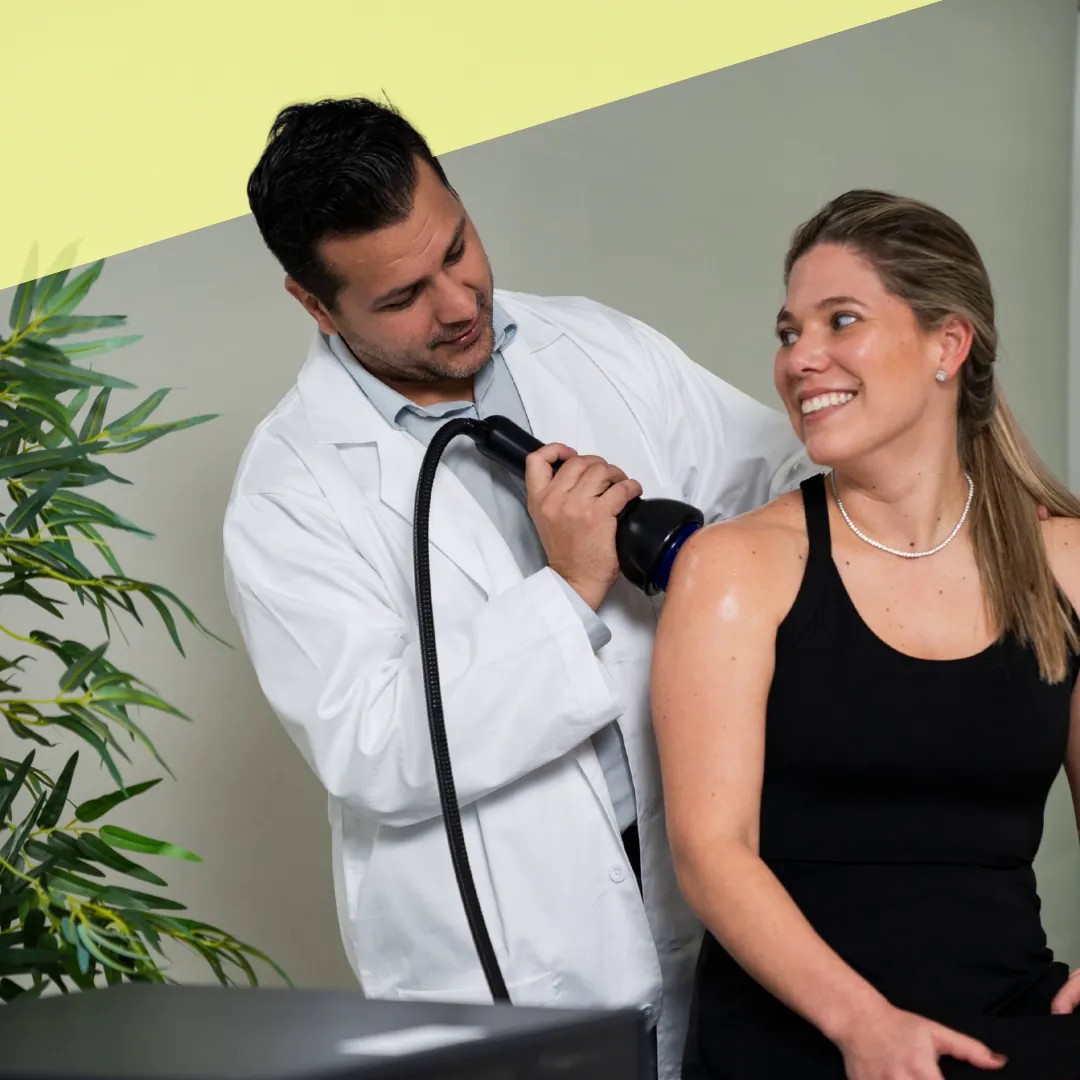 Neuropathy treatment session with the shockwave device at BioWave Regeneration